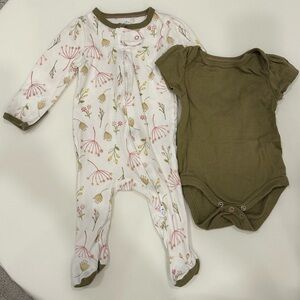 Cloud Island Floral and Olive Kids Footie Set